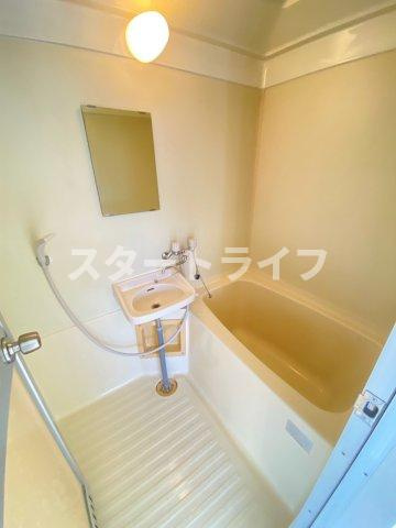 大阪市東淀川区小松４丁目の賃貸マンションの浴室