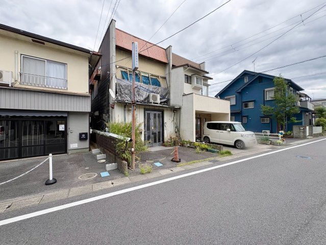 草津市上笠4丁目　建築条件無し売土地の前面道路含む現地写真