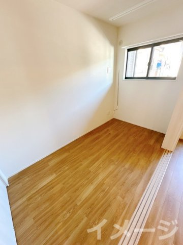 【寝室】 | Louis Apartment 吹田東リバーパーク