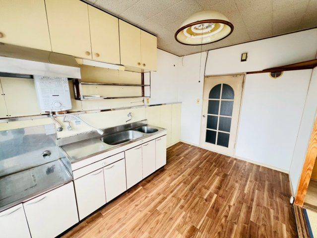 伊川谷住宅1号棟のキッチン