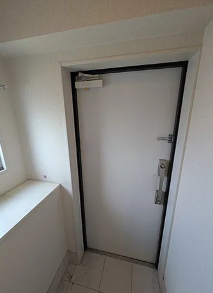 ブライズ高田馬場の玄関