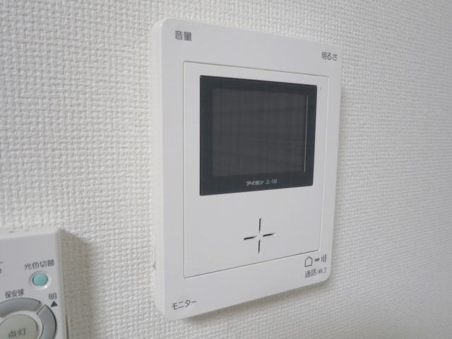 みらくるりーふのセキュリティ|TV付インターホン完備♪顔が見えて安心です♪