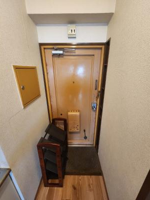 ピエスあさのの玄関