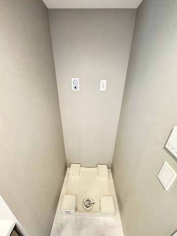 プレミスト昭島モリパークグランの洗面所|※同建物内の別部屋イメージ写真です。