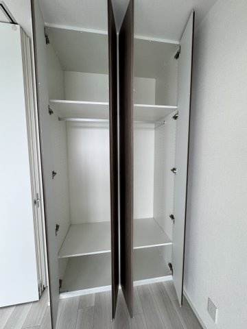 プレミスト昭島モリパークグランの収納|※同建物内の別部屋イメージ写真です。