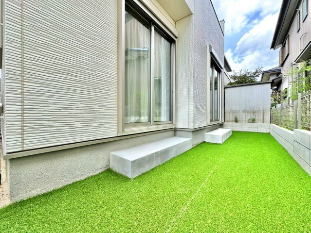 ハートフルタウン　豊田市畝部東町２期の庭|ゆとりあるお庭は、お子様が伸び伸び遊べるスペースとしても活用でき、ご家族の時間を豊かにしてくれます。