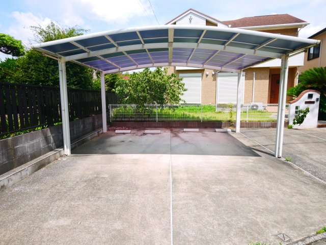 茂原市早野　中古戸建の駐車場|敷地約83坪 都市ガス上下水 水害歴無し ４SLDK 車4台可能  茂原市立茂原小学校徒歩約14分