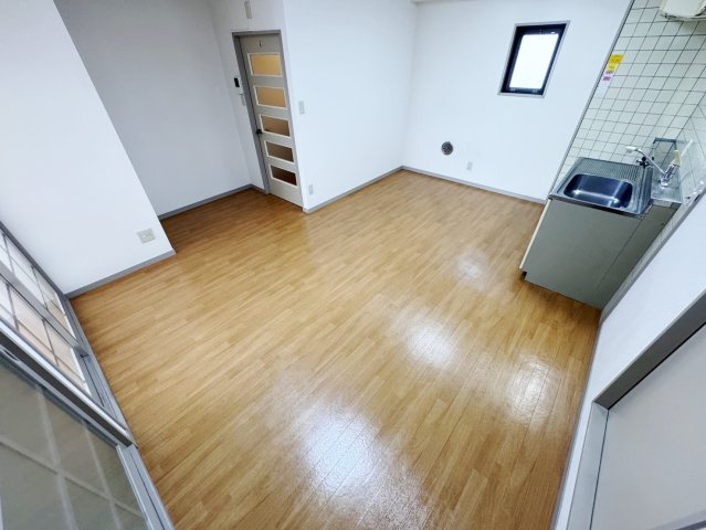 グランソレイユの居間・リビング