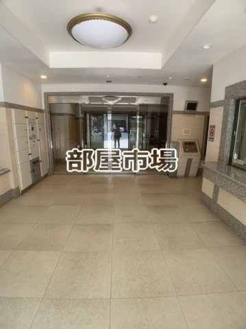 日神デュオステージ浅草三筋のエントランス