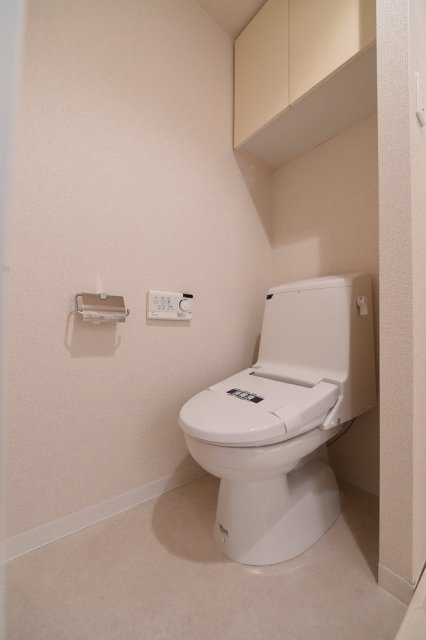 ステージファースト東新宿のトイレ|落ち着いたトイレです