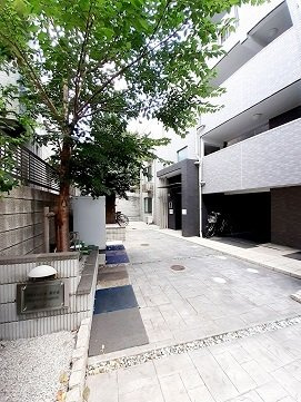 プライムヒル哲学堂のエントランス|毎日通るエントランスはこのようになっています