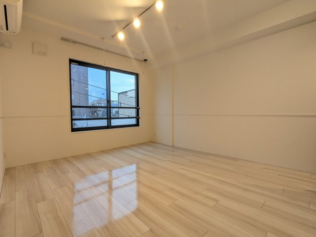 フラッフィー市谷台町の居間・リビング|使いやすいリビングです