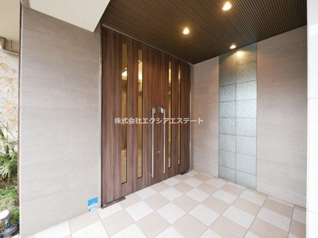 レオンコンフォート上本町のロビー
