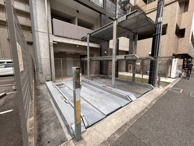 【エントランス】アドバンス三宮Ⅳルシール