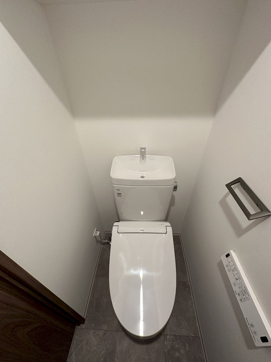 コンシェリア町屋のトイレ|ゆったりとした空間のトイレです