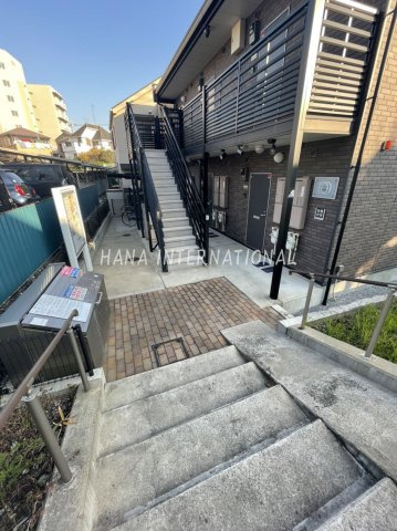 レオネクスト琉海Ⅱのエントランス