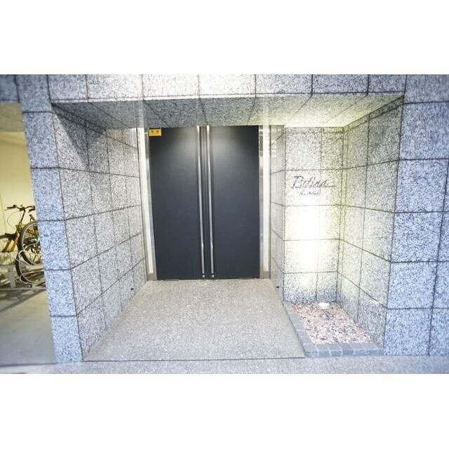 パティーナ新板橋のエントランス