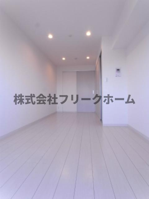小金井市東町３丁目の賃貸マンションの居間・リビング