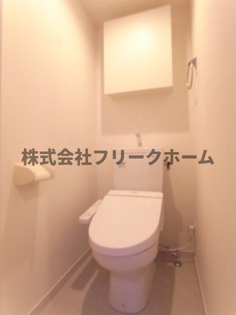 小金井市東町３丁目の賃貸マンションのトイレ