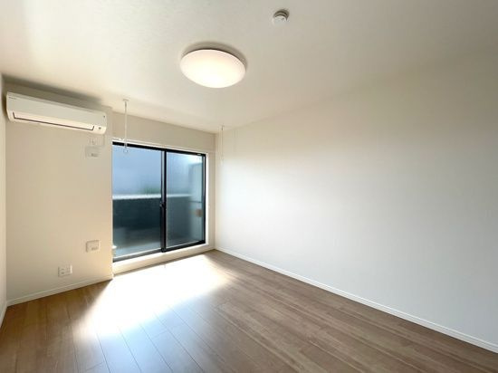 ソレイユ西大宮の居間・リビング|別部屋参照写真