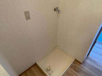 【その他】 | グレイシャスパレス千代 | 洗濯機置場