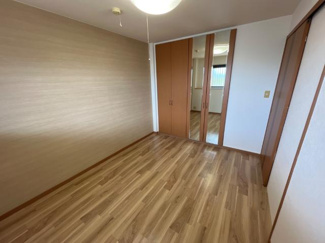【内装】 | グレイシャスパレス千代 | 洋室
