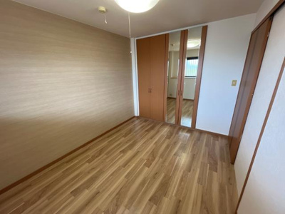 【内装】 | グレイシャスパレス千代 | 洋室