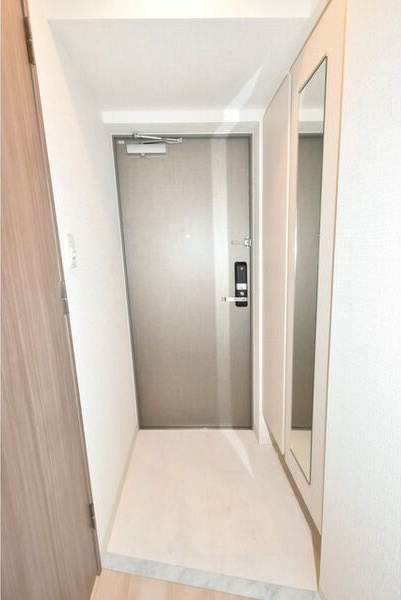エスリード金山エクセアの玄関