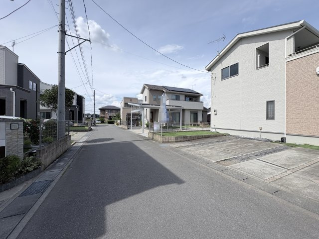 【前面道路含む現地写真】 | 本庄市今井　中古戸建
