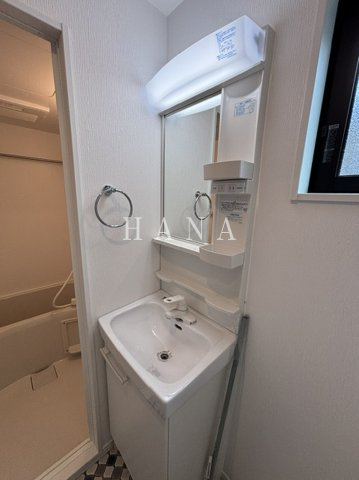 【洗面所】 | ルミアコート六町