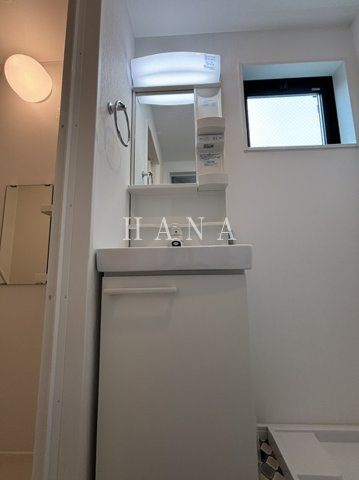 ルミアコート六町の洗面所