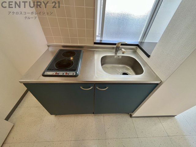 壁付けキッチンでスペースを有効活用できます！