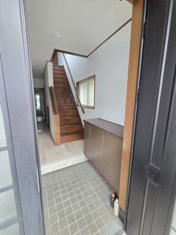 小山邸の玄関