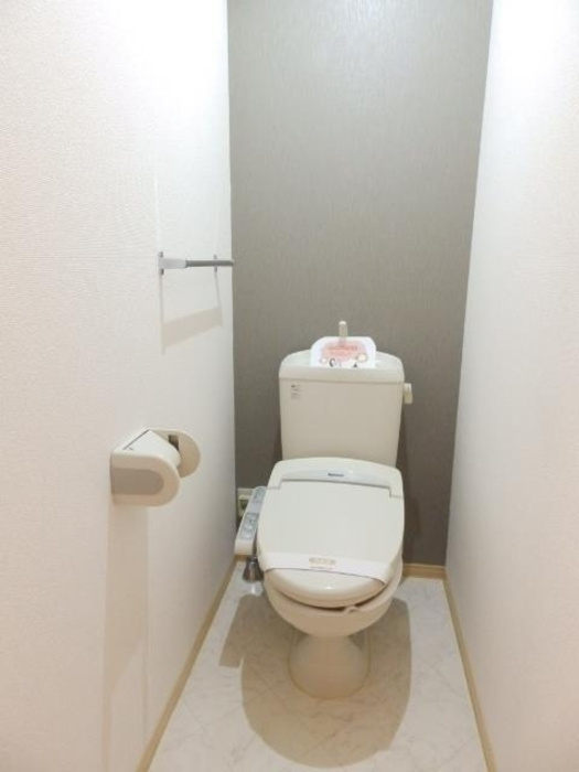 ビレッジ北久保 C棟のトイレ|トイレ（温水洗浄暖房便座）