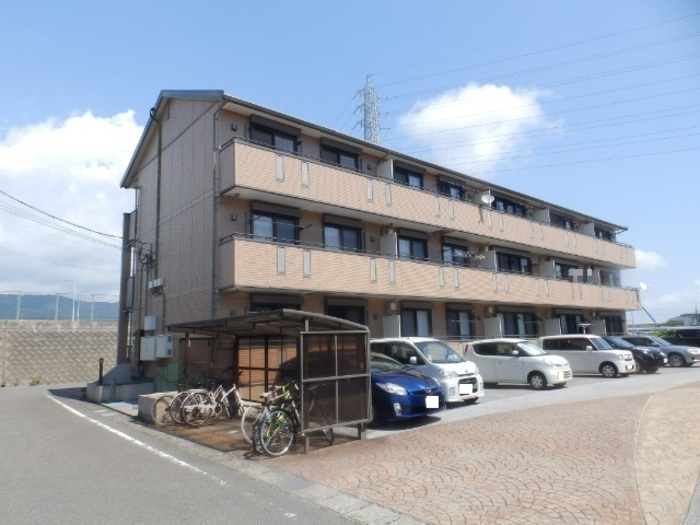 ビレッジ北久保 C棟の外観|外観もきれいです
