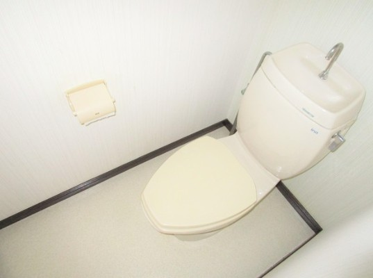 町田市金森１丁目のアパートのトイレ