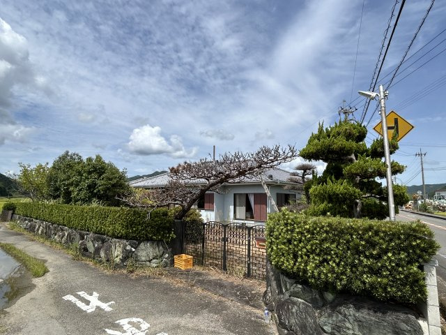 阿南市中大野町北傍示中古戸建