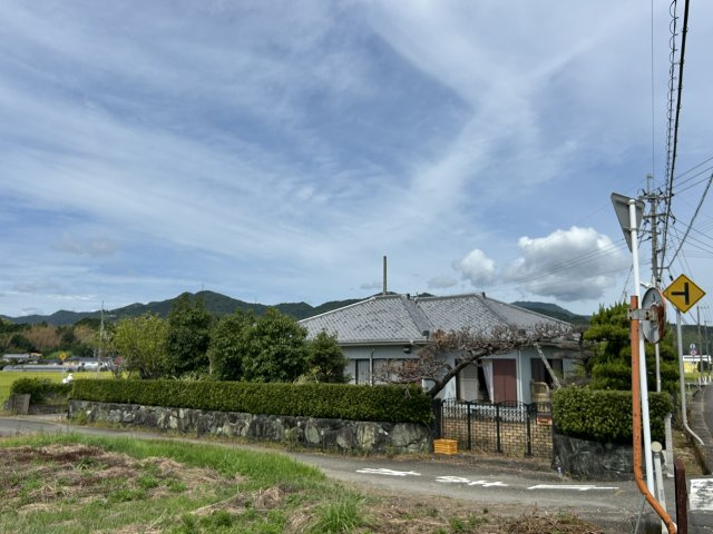 阿南市中大野町北傍示中古戸建の外観