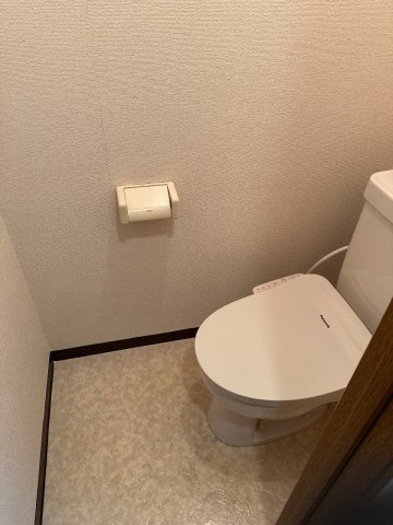 松戸市三矢小台４丁目の賃貸マンションのトイレ