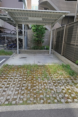 ＯＫＢアヴェニール菊井町のその他|バイク置場