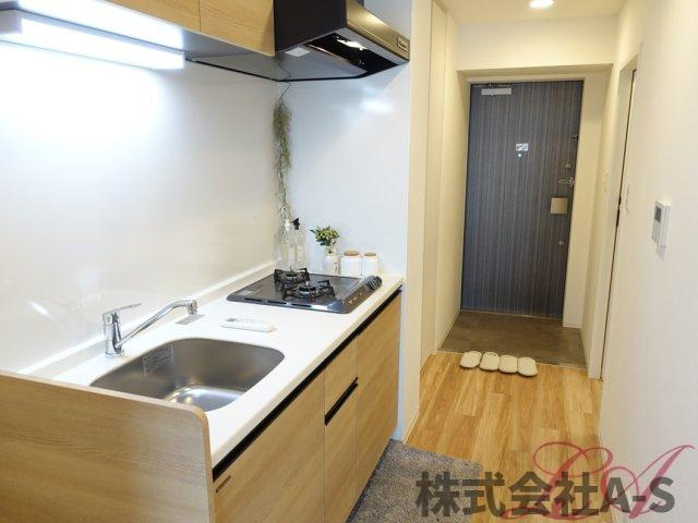 ヒヴィ・カーサ名駅西のキッチン|同間取り画像使用
実際のお部屋と色などが異なる場合がございます。