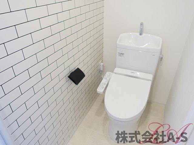 ヒヴィ・カーサ名駅西のトイレ|同間取り画像使用
実際のお部屋と色などが異なる場合がございます。