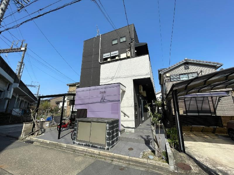 エリュートの外観