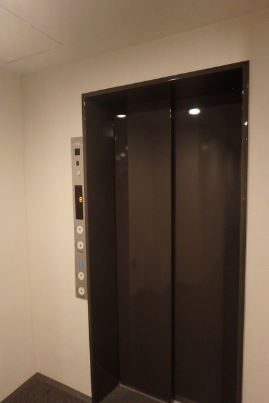 パークリュクス新宿御苑前ｍｏｎｏの設備|エレベーター