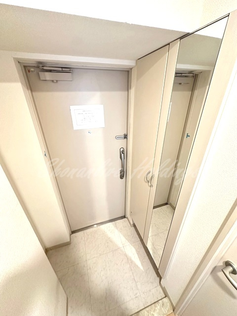 センプレフェリーチェの玄関