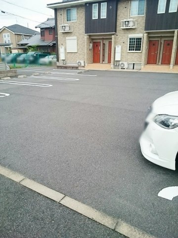 【駐車場】 | インサイドビレッジⅡ