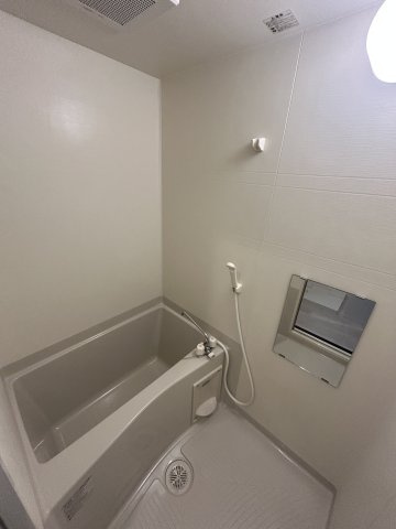 BLANCCOURT塚本の浴室