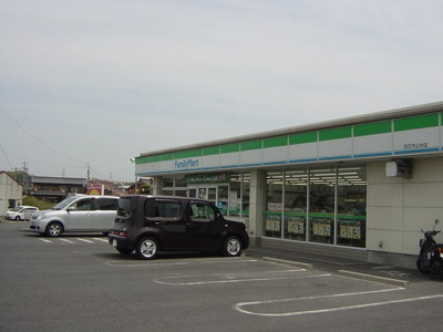 【周辺】 | レヴァンテ | ファミリーマート四日市山分店まで744ｍ