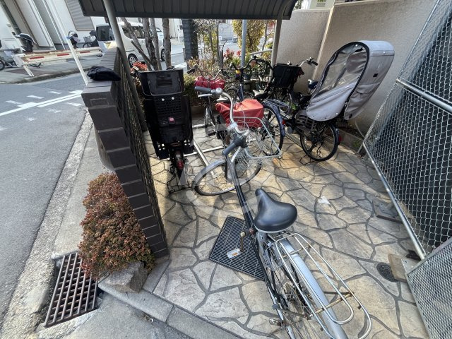 ボナール江坂のその他共用部分|ボナール江坂　駐輪場