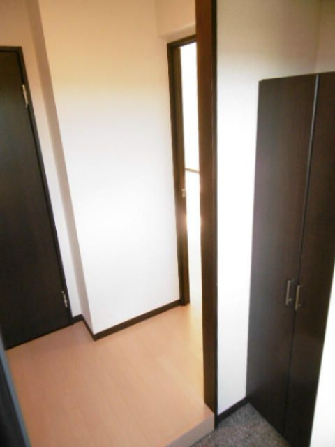 ワンピースの玄関